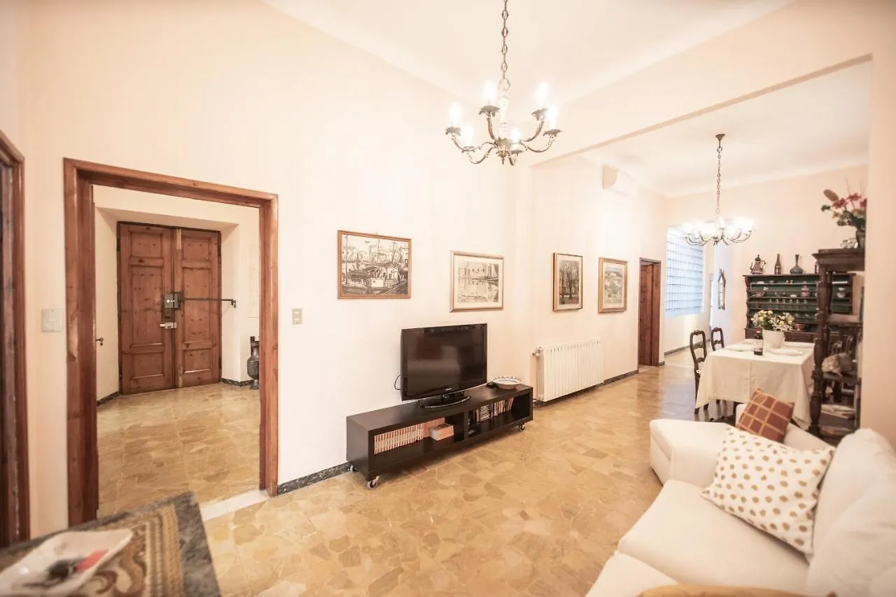 Re Migio Apartment With Terrace And Lift Lucca Italy
